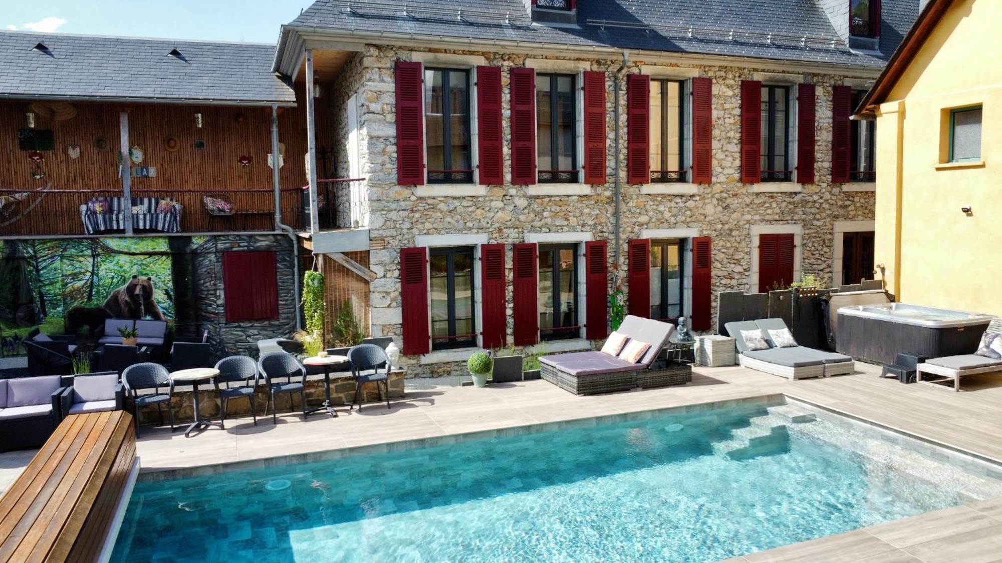 A Nouste Chambres D'Hotes Et Gite Only Adults Кампан Екстериор снимка