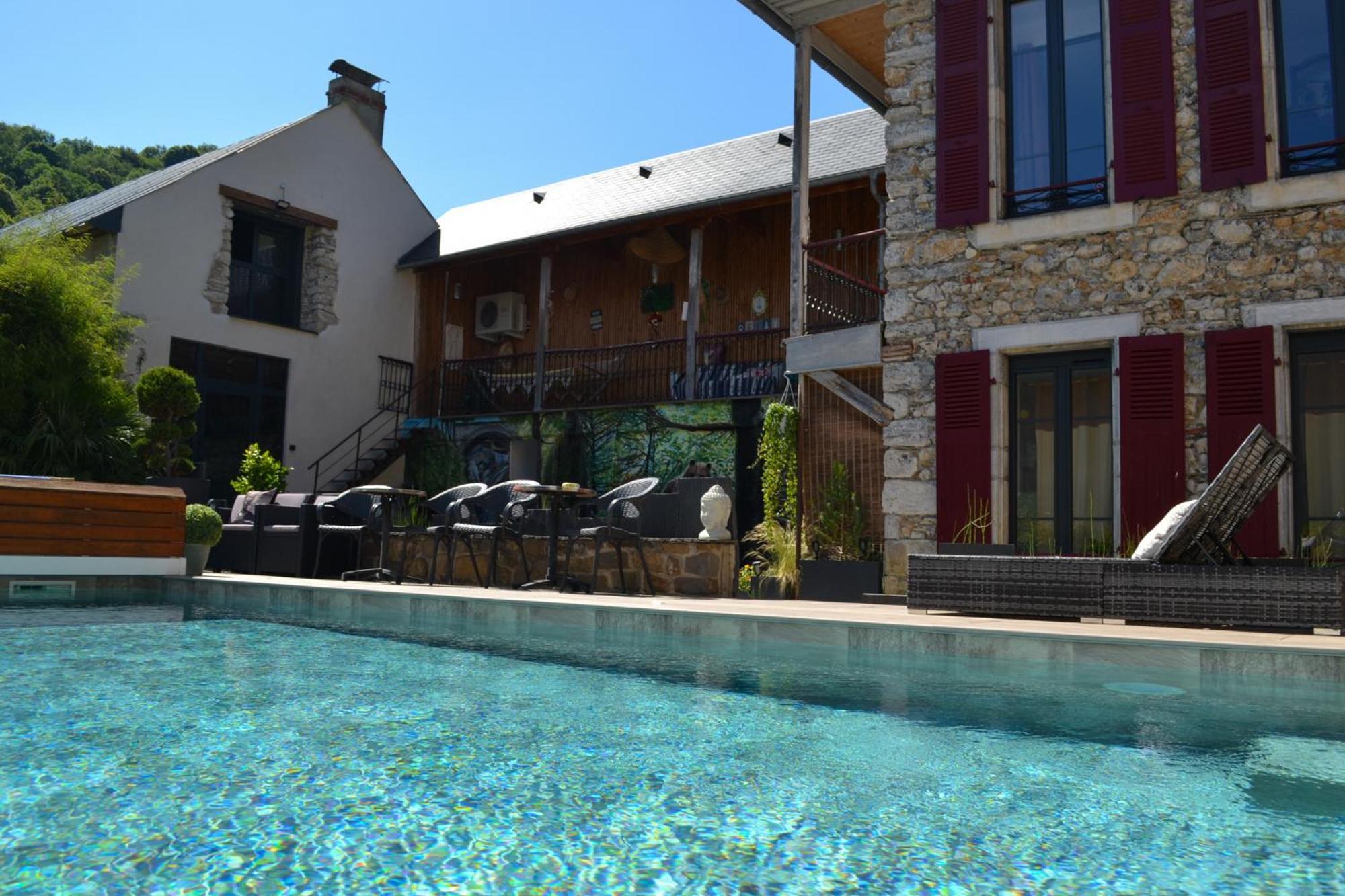 A Nouste Chambres D'Hotes Et Gite Only Adults Кампан Екстериор снимка