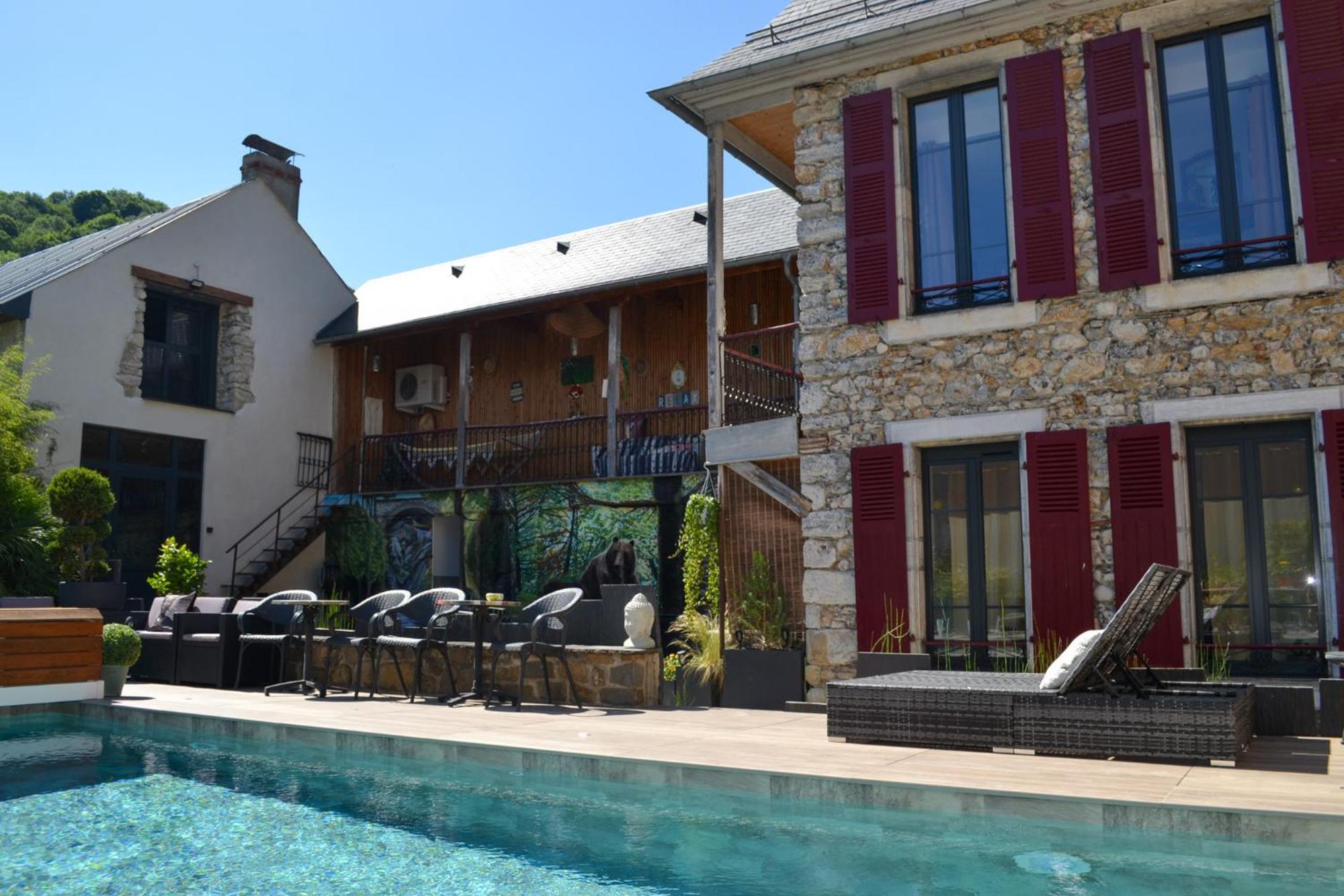 A Nouste Chambres D'Hotes Et Gite Only Adults Кампан Екстериор снимка