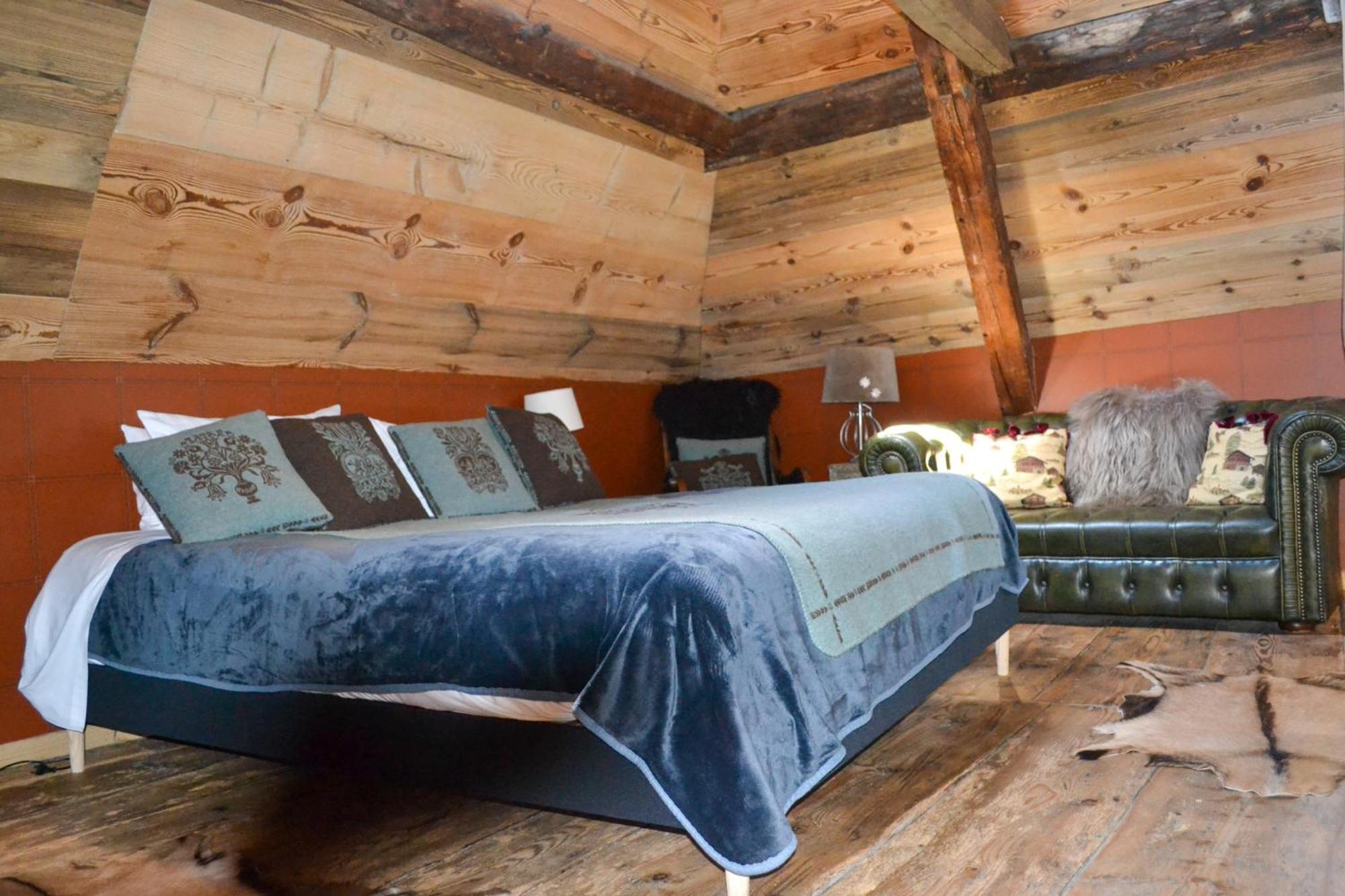 A Nouste Chambres D'Hotes Et Gite Only Adults Кампан Екстериор снимка